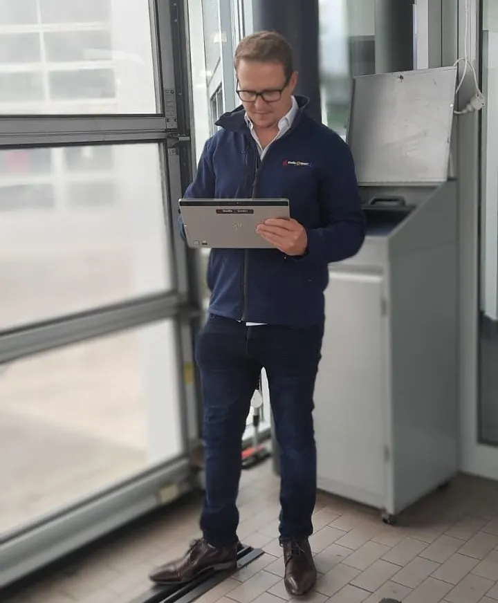 Leben retten durch Brandschutz Ausbildung Fachkraft erklärt Brandschutz Ausbildung