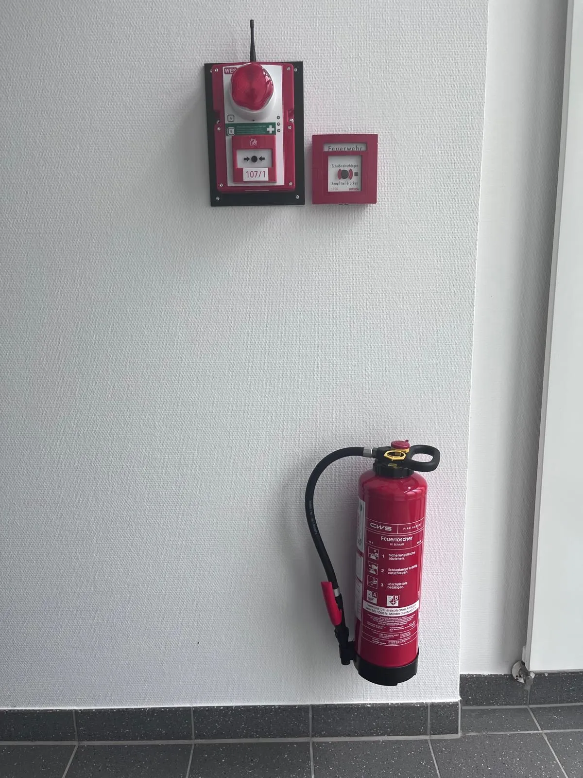 Vorgaben eines Flucht- und Rettungsplans Feuerlöscher - Bestandteile eines Flucht- und Rettungsplans